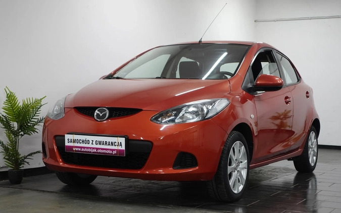 Mazda 2 cena 15900 przebieg: 137747, rok produkcji 2007 z Pułtusk małe 781